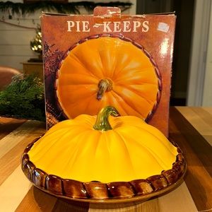 Ceramic Pumpkin Dish with lid by Pie Keeps